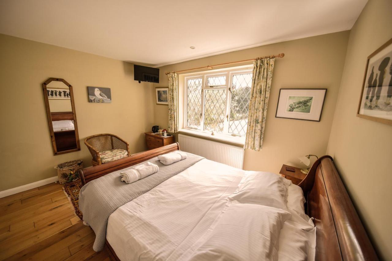 카우즈 24 워드 애비뉴 B&B 외부 사진